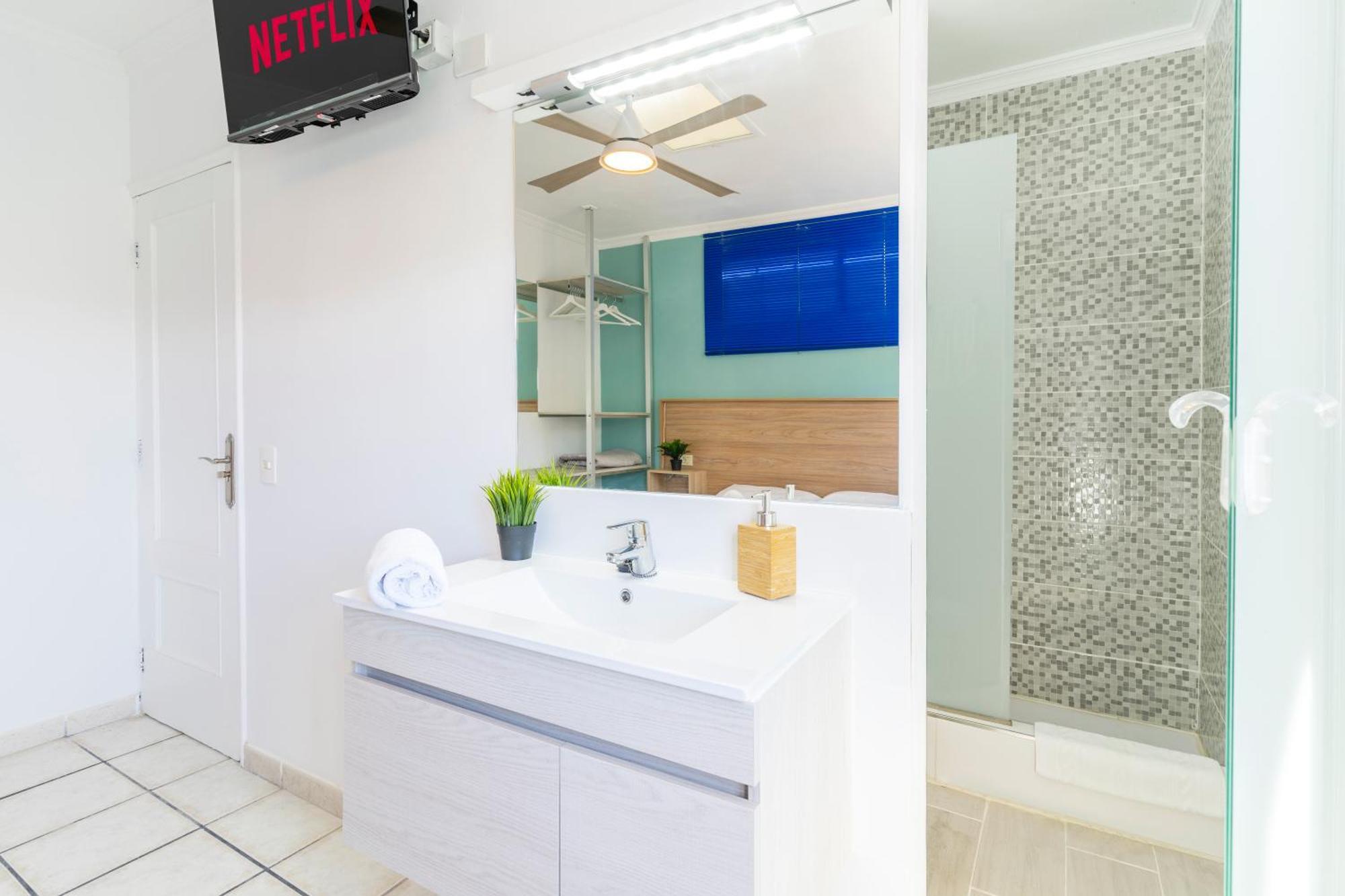 Guest House Villa Neon Tenerife Arona  Exterior foto